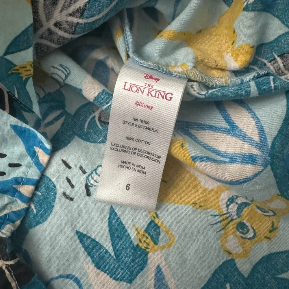 Disney Lion King Hawaiian button up shirt Kids size 6 - Picture 3 of 4